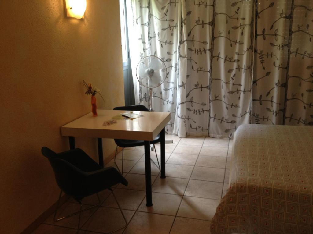 Residence Tell Chiasso Luaran gambar