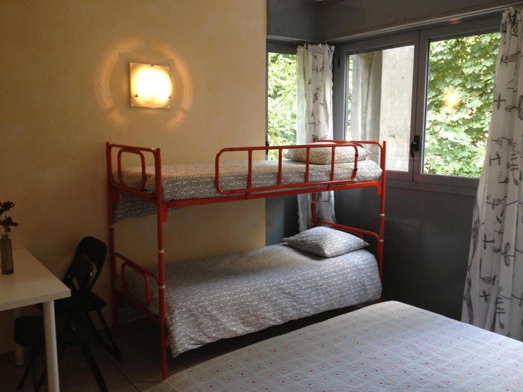 Residence Tell Chiasso Bilik gambar