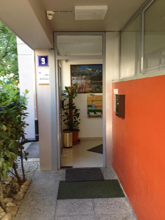 Residence Tell Chiasso Luaran gambar